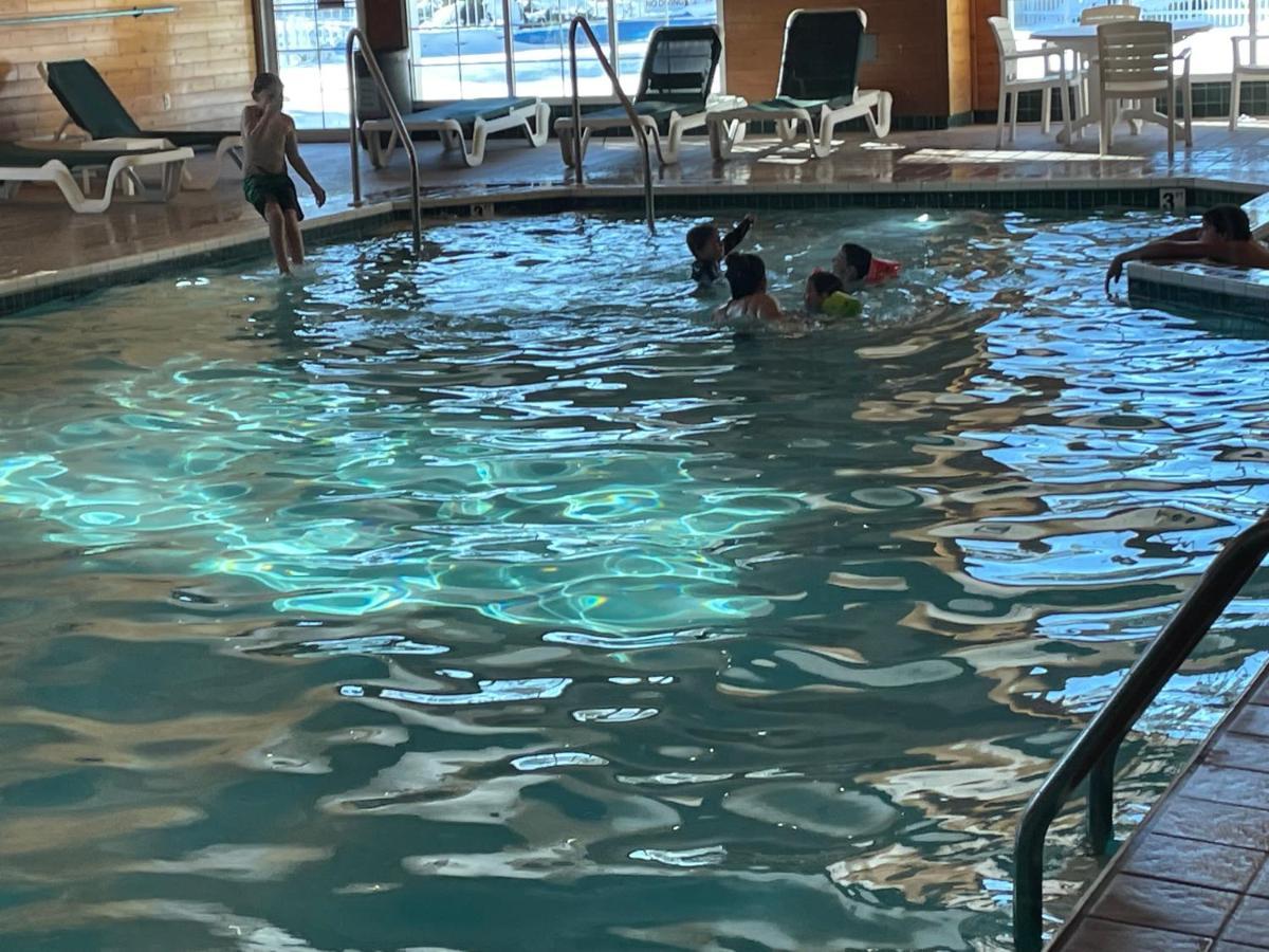 Pheasant Park Resort Sister Bay Buitenkant foto